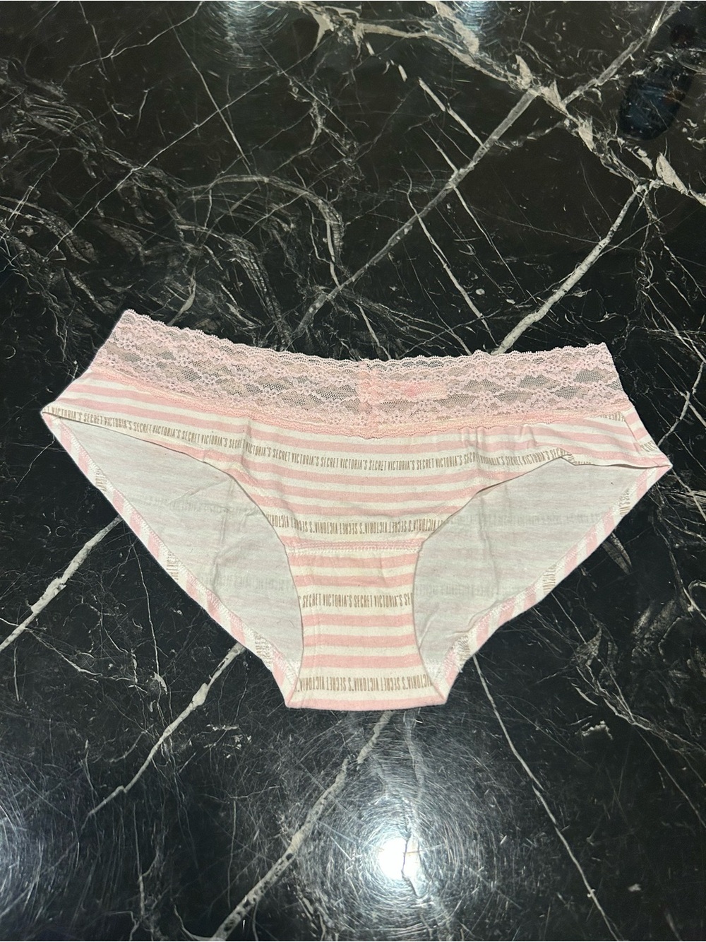 Victoria’s Secret Hip-Hugger Panty-NWOT (VTG)